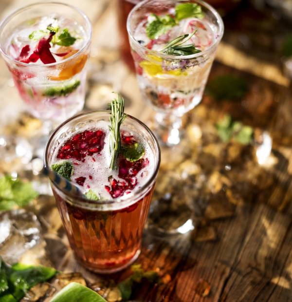 Fruit punch beverage freshness cocktail